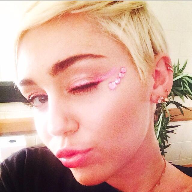 Miley Cyrus Top Posts 16