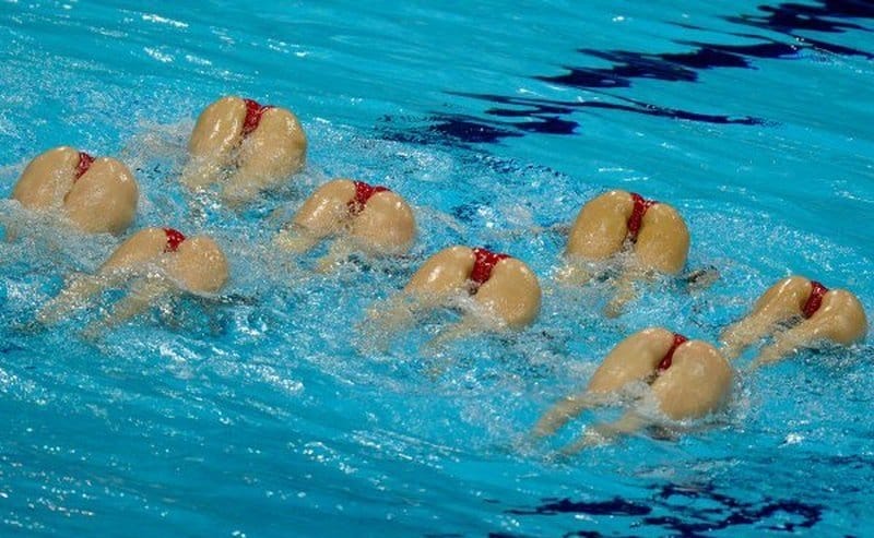 synchronized swimming hot photos 15
