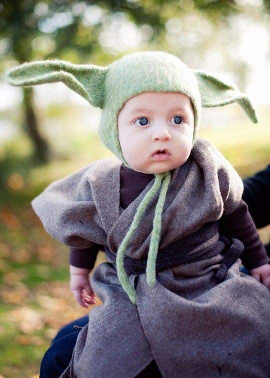 Baby Yoda Costume 17