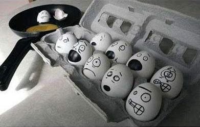 Funny Egg art 11 Scared