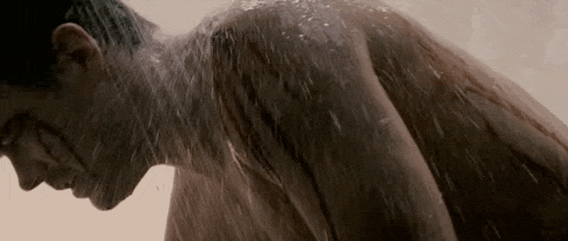 Celebrity Shower Josh Duhamel