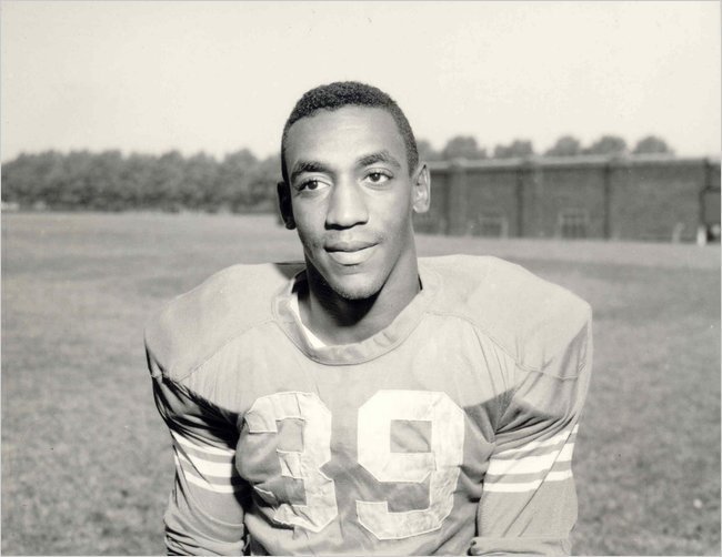 Bill Cosby when he played fullback in college for the Temple Owls. [1961] Young Celebrity