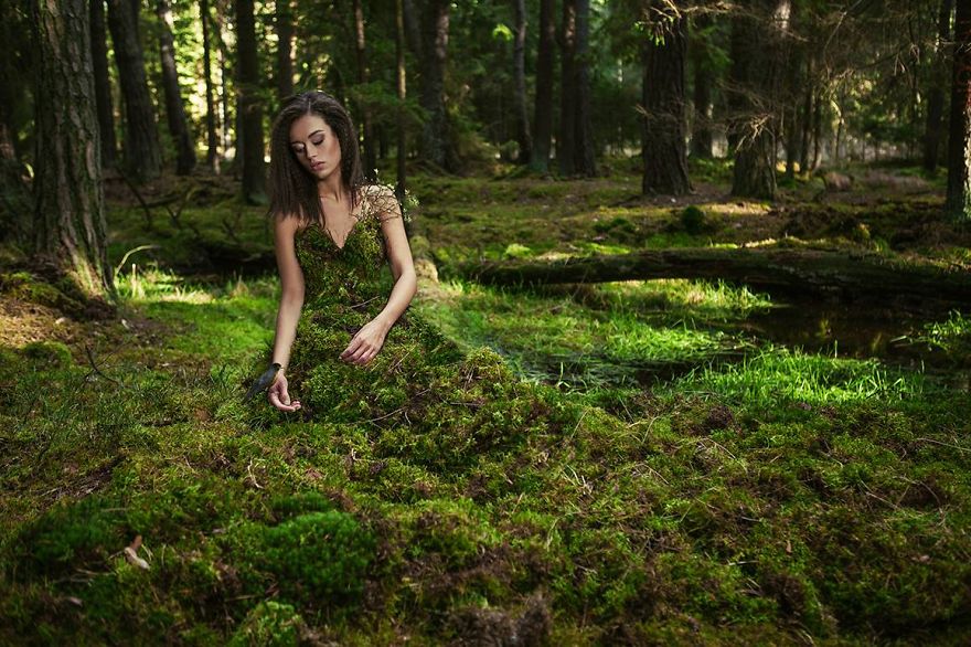 Dryad Zuzana in moss dress we made at location Surreal Portraits