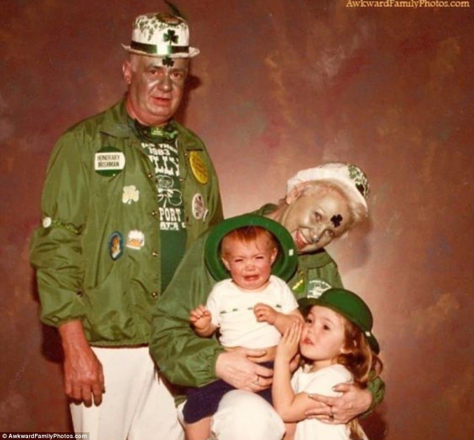 Green Fail Family Photo Fails