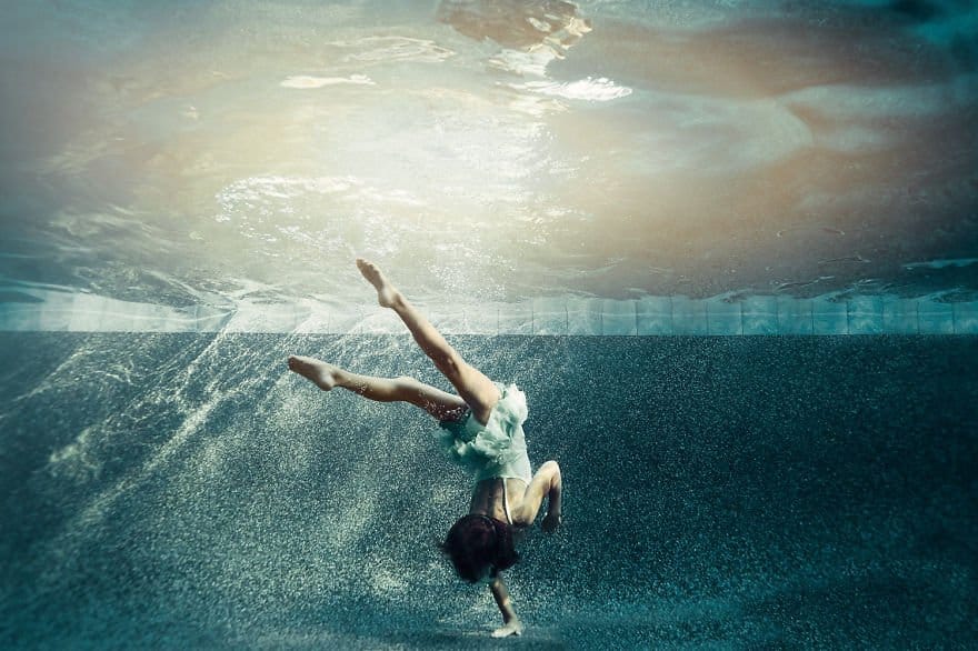 Modern dancer underwater (age 7) Little Underwater Dancers