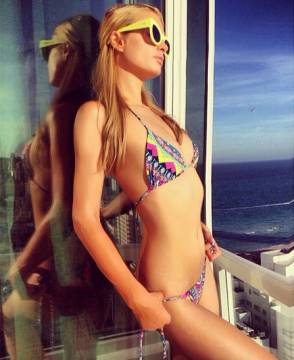 Paris Hilton Bikini Photo