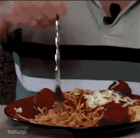 Self twisting spaghetti fork Gadget Gift Ideas