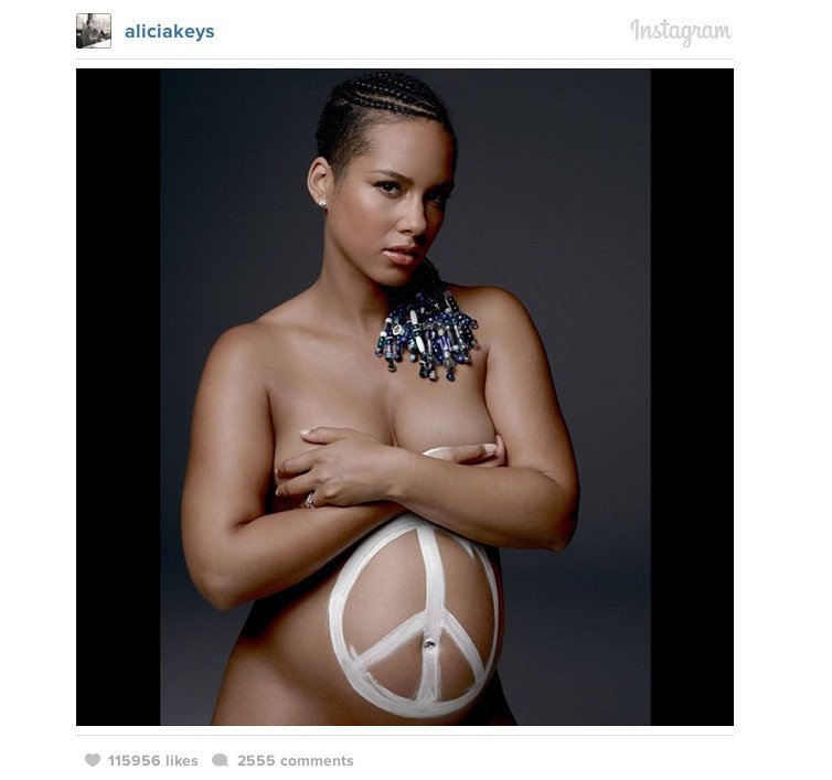 Topless Pregnant Celebrities 7 - Alicia Keys