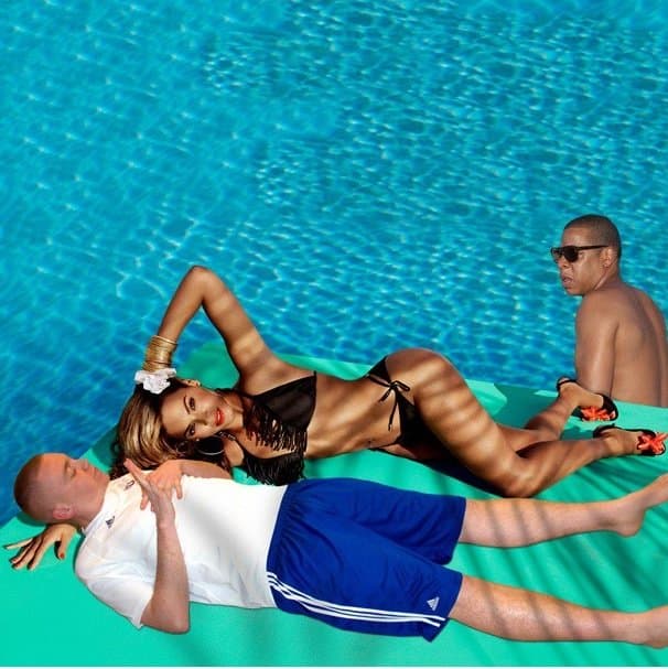 Beyonce sunbathing with Peejet Funny Photoshop
