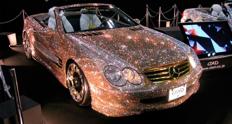 Dreamy car with the Diamonds Crazy Dubai