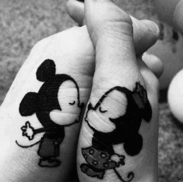 Mickie and Minnie Kisses Couple Tattoos
