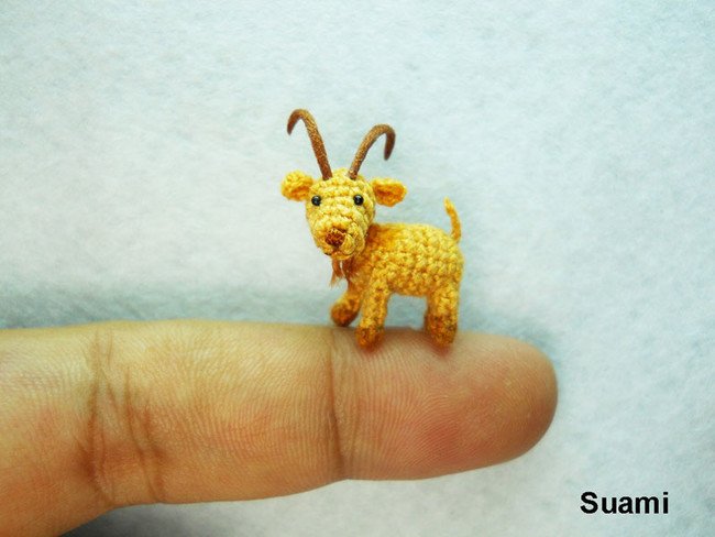 Poker faced Goat Tiny Crochet