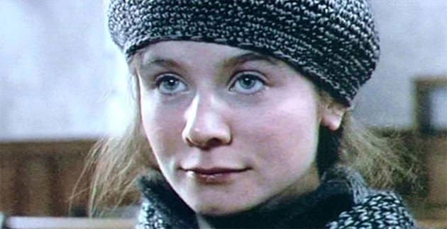 Greatest Female Characters 78 Bess McNeill Breaking The Waves)