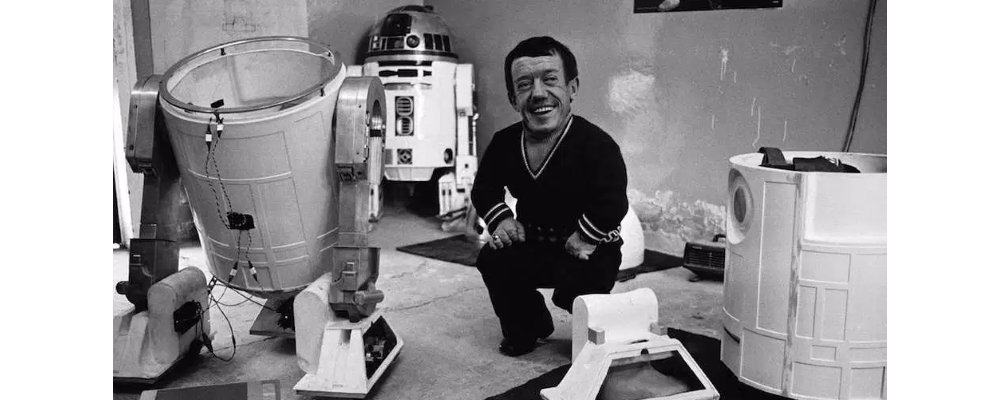 Star Wars Secrets - The Empire Strikes Back - Behind the Scenes Droids R2D2