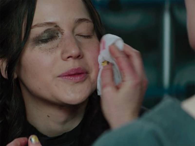The Hunger Games Revealed - Jennifer Lawrence Special Effects Makeup