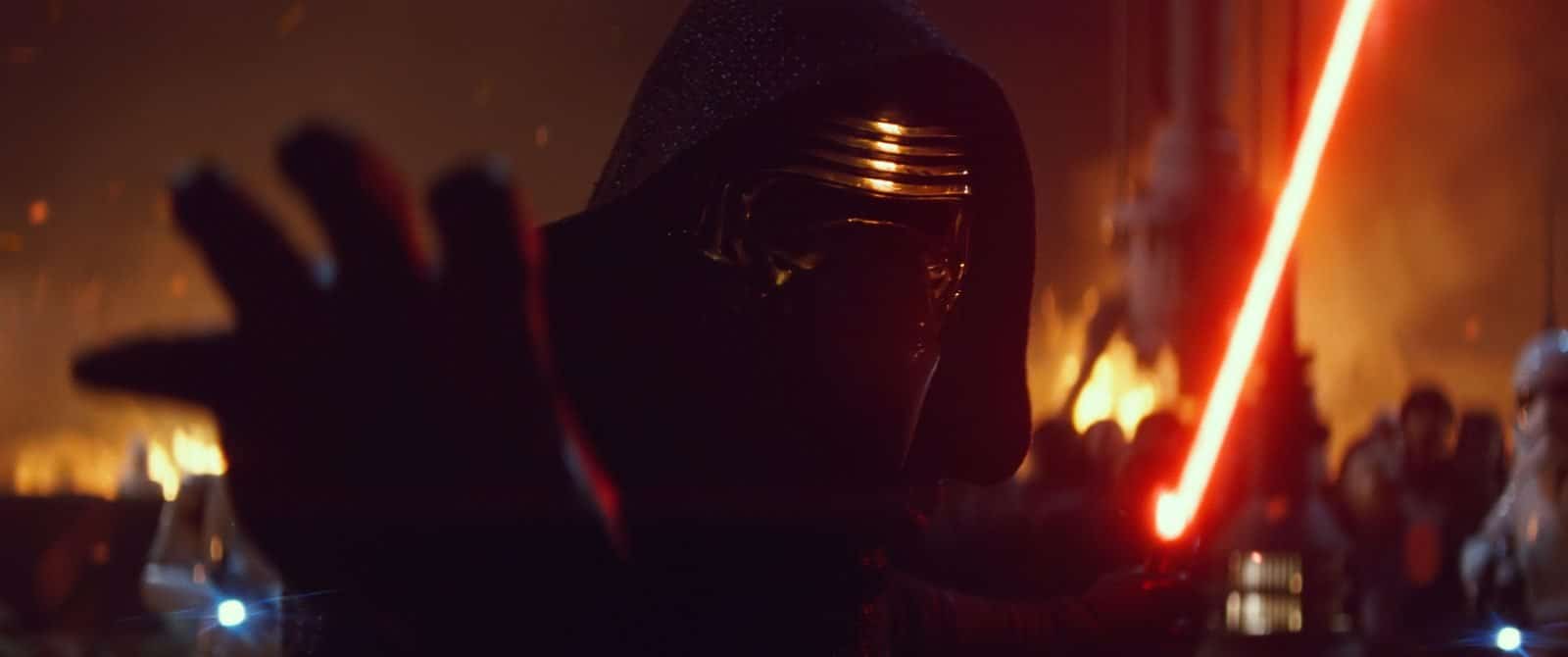 Star Wars VII The Force Awakens 29 - Kylo Ren attacks with Force