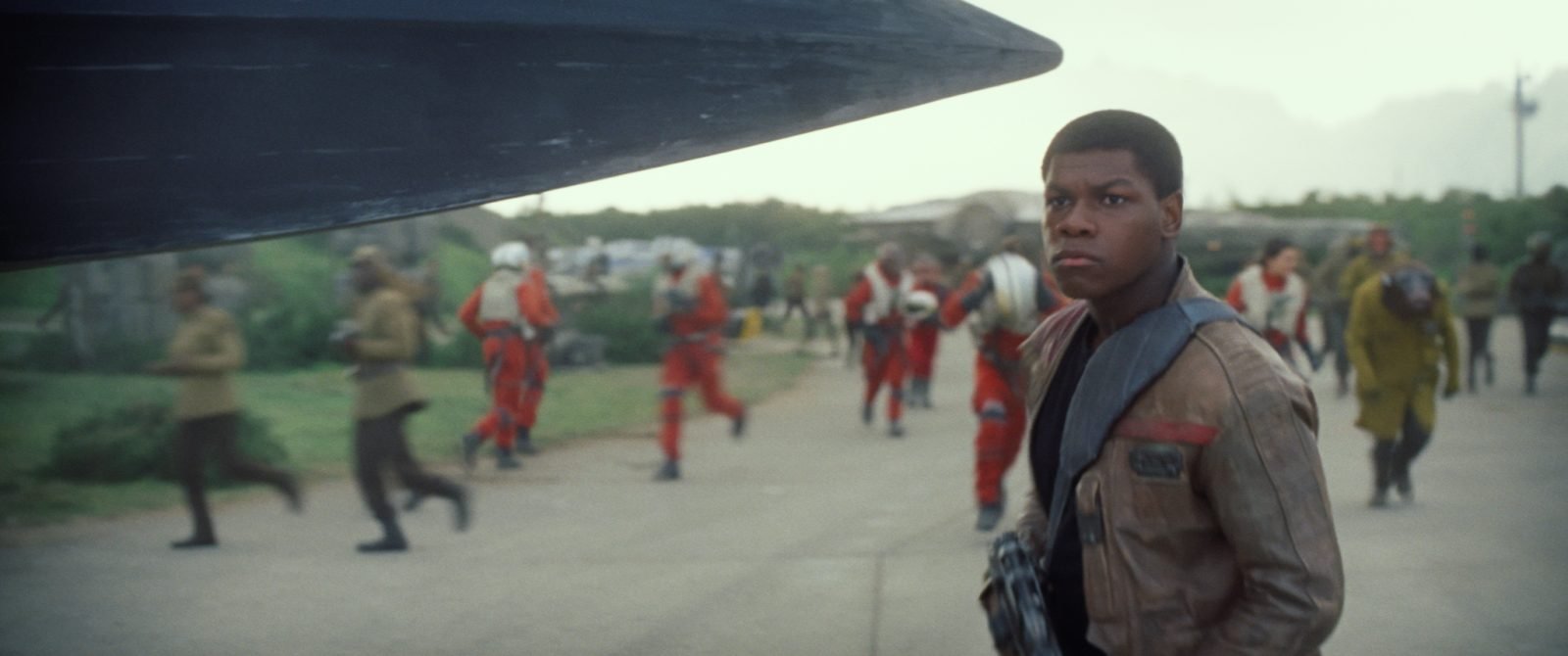 Star Wars VII The Force Awakens 4 - Finn with Resistance Soldiers