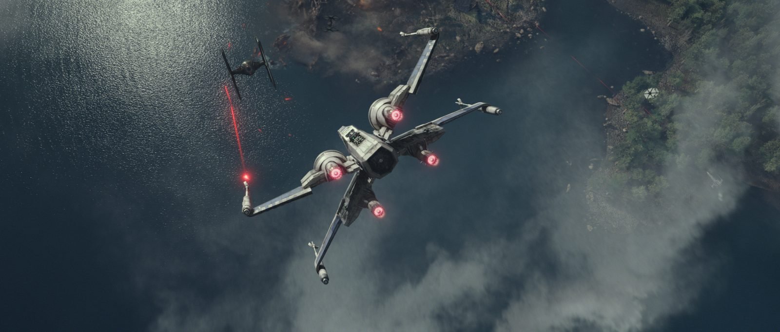 Star Wars VII The Force Awakens 6 - X-Wing shoots Tie Fighter