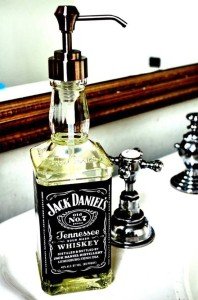 Jack Daniels Soap Dispenser Upcycling
