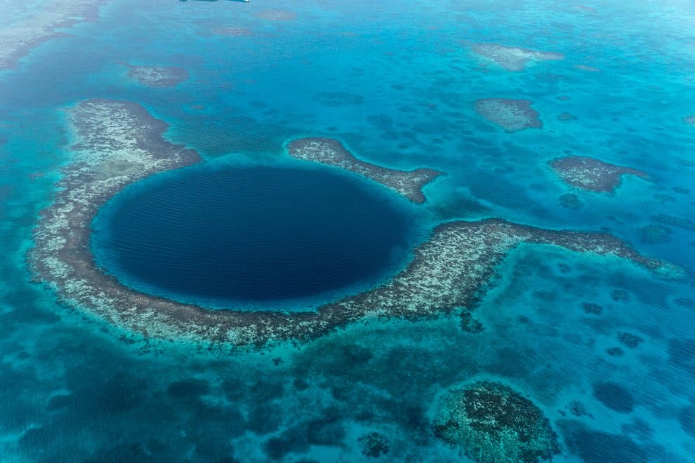 The Great Blue Hole in Belize Unusual Places